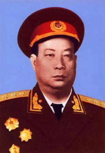 一个司令管多少个军长(一个司令管多少个军长冫)-第2张图片-鲸幼网