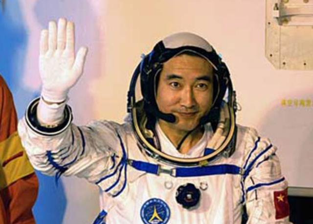 神舟七号的宇航员是谁首次太空行走2008（神舟七号的宇航员是谁首次太空行走神舟十一号）