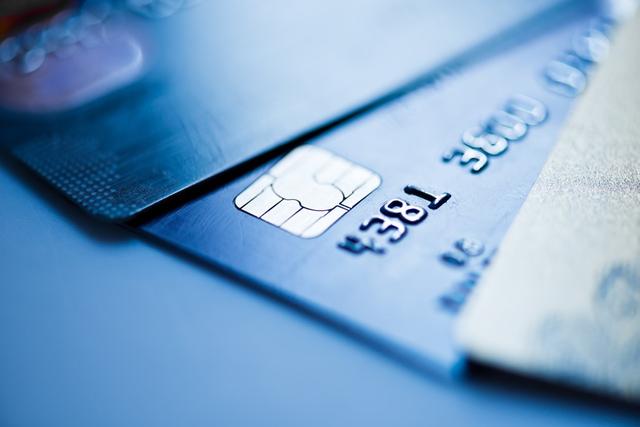 收信用卡积分是什么赚钱套路，信用卡积分换钱攻略？